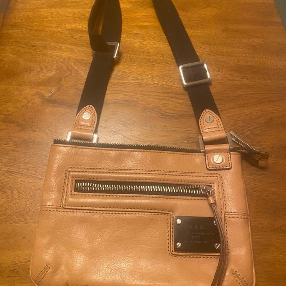 LAMB Small leather crossbody bag - Picture 1 of 3